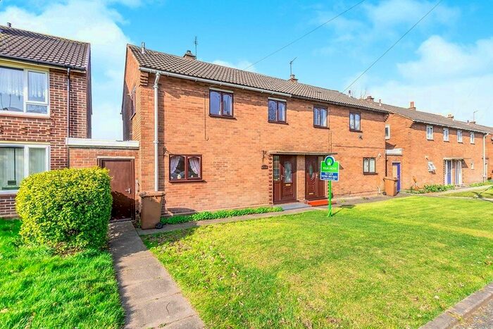 3 Bedroom Semi-Detached House To Rent In Tennyson Road, Willenhall, West Midlands, WV12