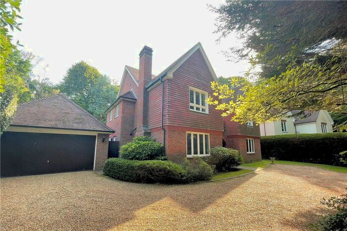 5 Bedroom Detached House To Rent In Old Avenue, West Byfleet, Surrey, KT14