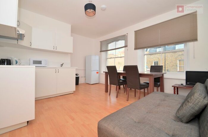 2 Bedroom Maisonette To Rent In Broadway Market, London Fields, Hackney, London, E8