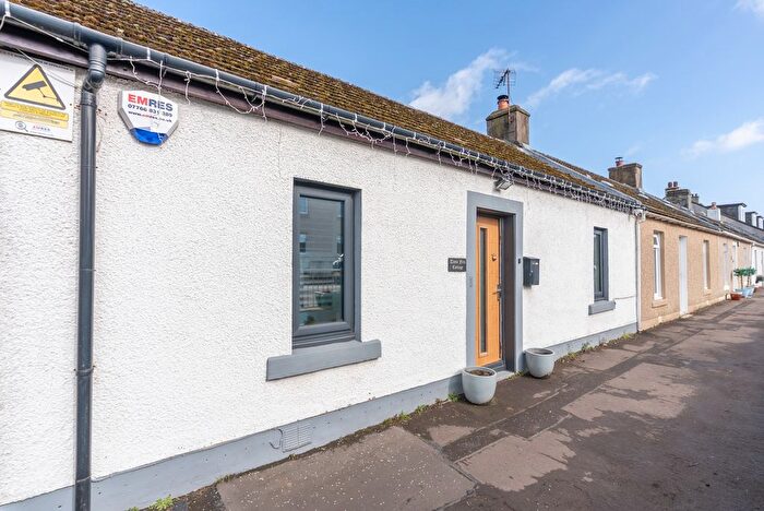 2 Bedroom Bungalow For Sale In Main Street, Salsburgh, ML7