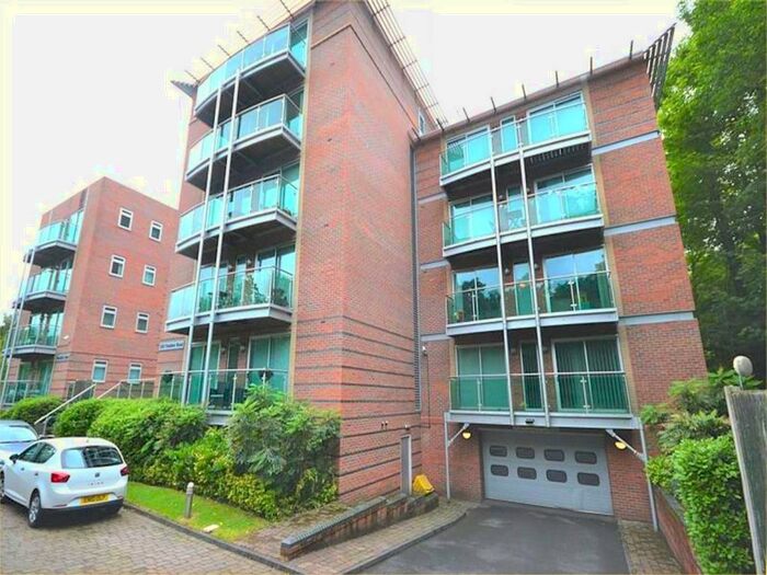 2 Bedroom Apartment To Rent In Palatine Road, Didsbury, M20