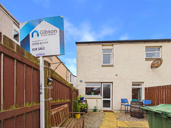 3 Bedroom End Of Terrace House For Sale In Falconer Rise, Livingston, EH54
