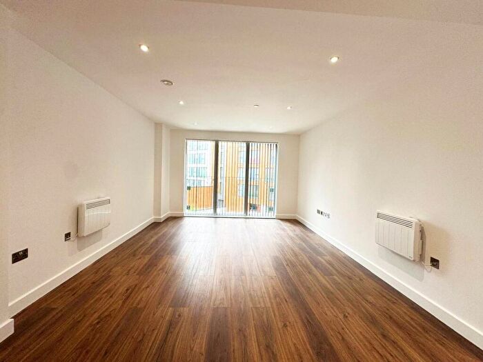 1 Bedroom Apartment To Rent In The Grand Exchange, Market Street, Bracknell, Berkshire, RG12