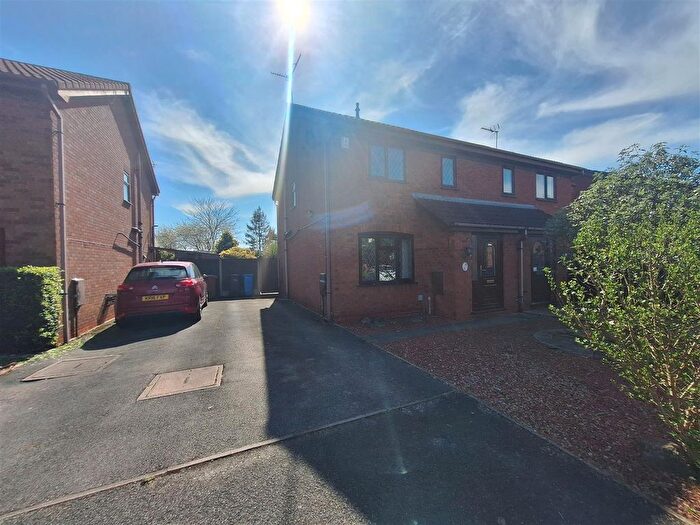 2 Bedroom Semi-Detached House To Rent In Blake Court, Nottingham, NG10