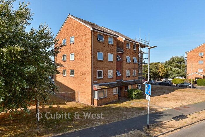 Studio For Sale In Balcombe Road, Peacehaven, East Sussex, BN10