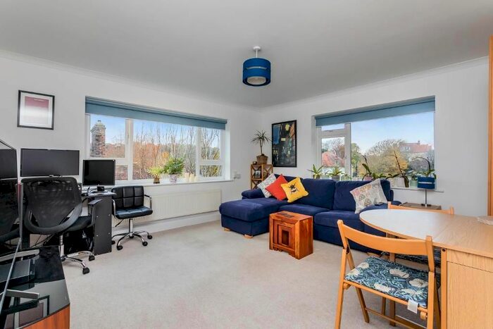 2 Bedroom Flat To Rent In Harrington Court, Harrington Road, Brighton, East Sussex, BN1