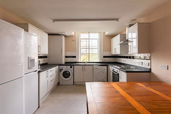 6 Bedroom Apartment To Rent In Rubicon House, Clayton Street West, Newcastle Upon Tyne, NE1