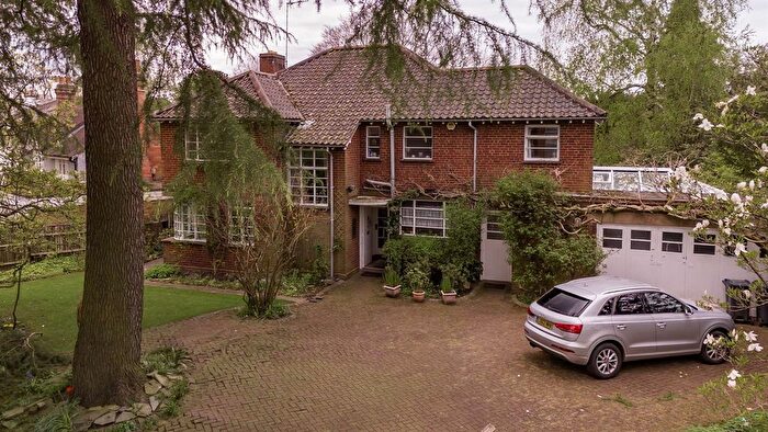 5 Bedroom Detached House For Sale In St. Peters Road, Harborne, B17