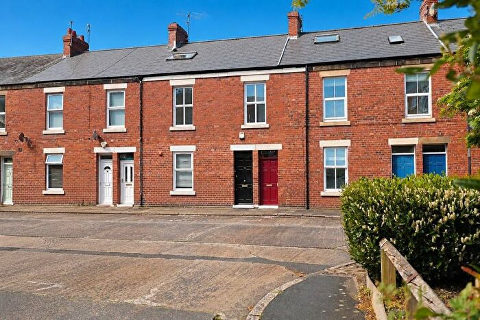 3 Bedroom Maisonette For Sale In William Street, South Gosforth, Newcastle Upon Tyne, NE3