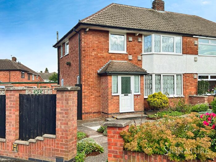 3 Bedroom Semi Detached House To Rent In Cleveland Road, Wigston, LE18