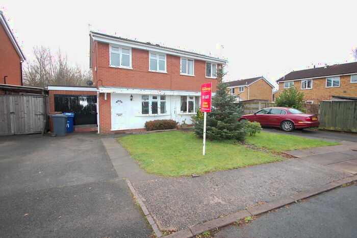 2 Bedroom House To Rent In Buckingham Close, Stretton, DE13