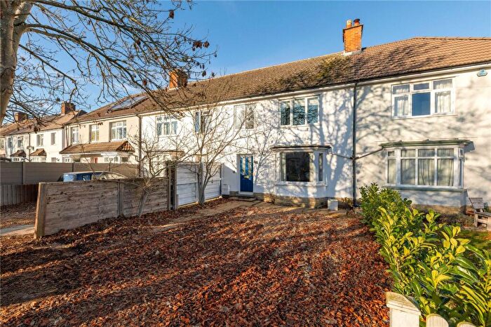 3 Bedroom Terraced House For Sale In Holbrook Road, Cambridge, Cambridgeshire, CB1