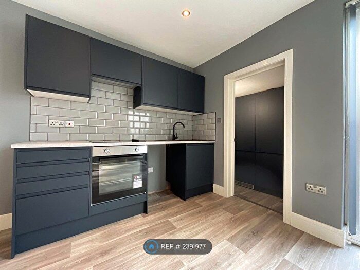 1 Bedroom Flat To Rent In Belle Vue Avenue, Doncaster, DN4