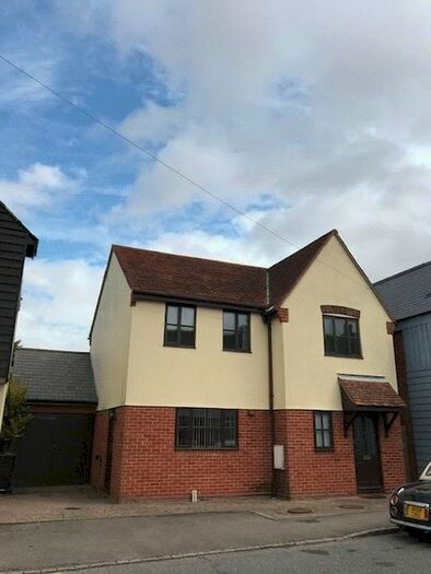3 Bedroom Detached House To Rent In High Street, Tollesbury, Maldon, CM9
