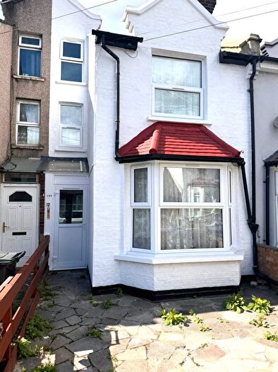 4 Bedroom Terraced House To Rent In Bensham Lane, Thornton Heath, Thornton Heath, CR7