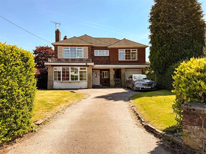 4 Bedroom Detached House For Sale In Congleton Road, Stoke-On-Trent, ST8