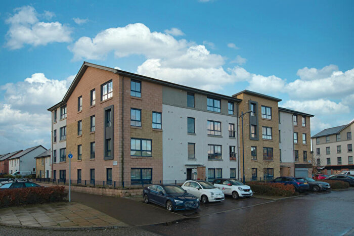 2 Bedroom Flat For Sale In Richmond Park Terrace, G5