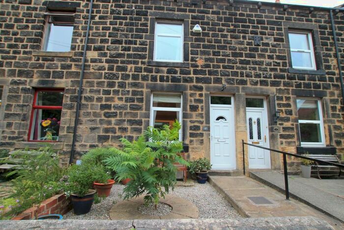 3 Bedroom Terraced House To Rent In Hamilton Terrace, Otley, Leeds, LS21