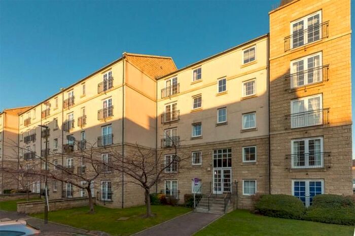 2 Bedroom Flat To Rent In Stead's Place, Edinburgh, EH6