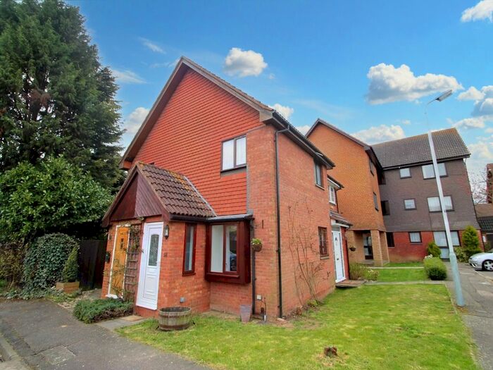 1 Bedroom Semi-Detached House To Rent In Ryeland Close, West Drayton, Greater London, UB7