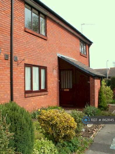 1 Bedroom Flat To Rent In Cuthbury Gardens, Wimborne, BH21