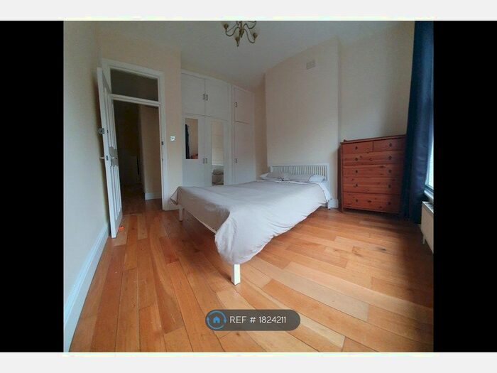 2 Bedroom Flat To Rent In Archway Road, London, N6