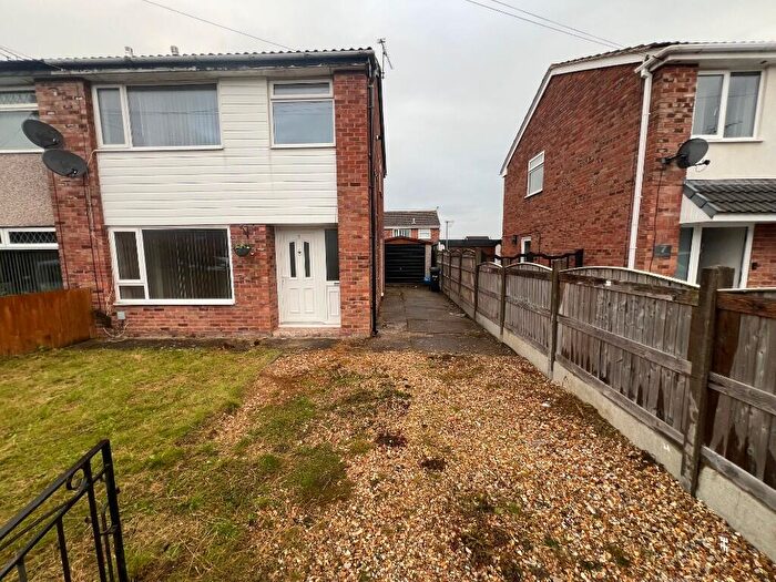 3 Bedroom Semi-Detached House To Rent In Deva Close, Flint, Flintshire, CH6