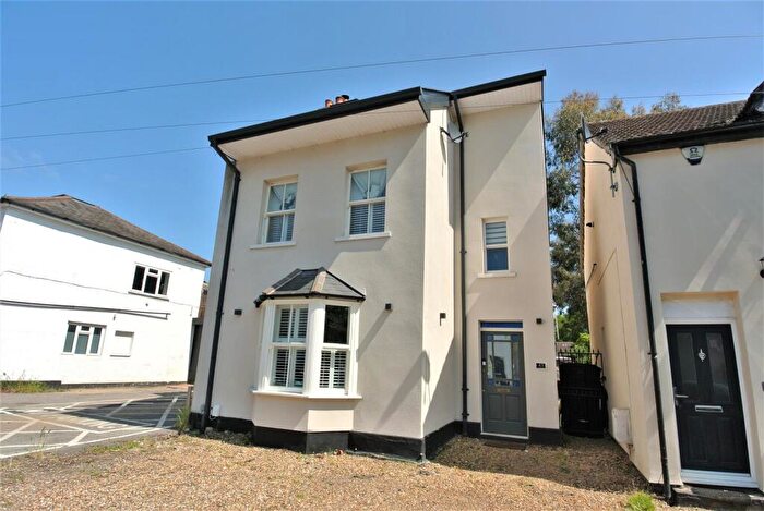 5 Bedroom Detached House To Rent In Addlestone, KT15