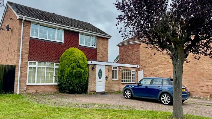 5 Bedroom Property To Rent In Appletree Walk, Watford, WD25