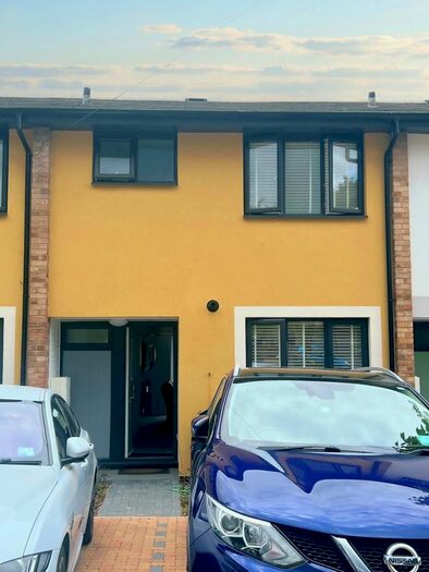 3 Bedroom Terraced House To Rent In Lamerton Close, Bordon, GU35