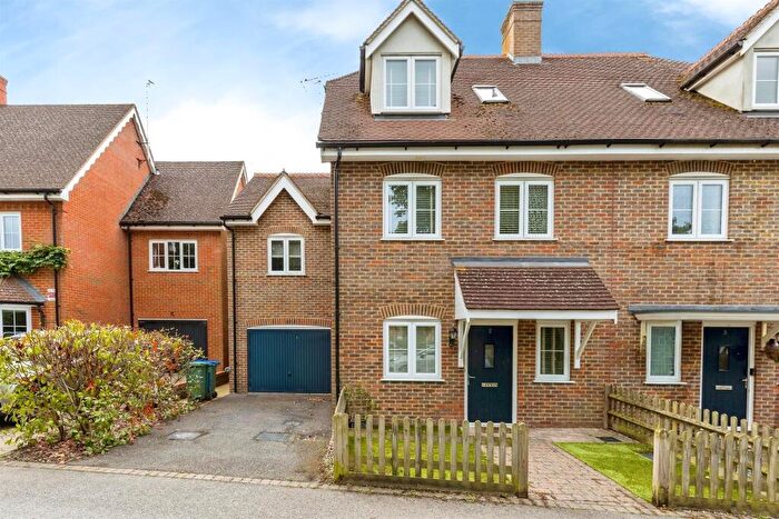 4 Bedroom Semi-Detached House For Sale In Farley Close, Broadbridge Heath, Horsham, RH12