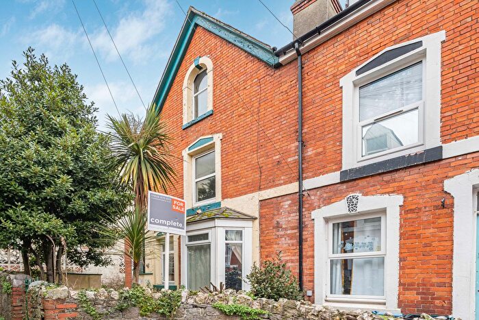 4 Bedroom End Of Terrace House For Sale In Chelsea Place, Teignmouth, TQ14