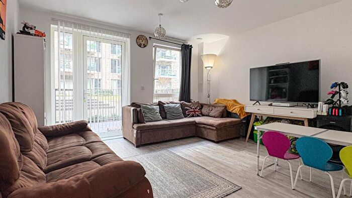 4 Bedroom House For Sale In Upton Park, London, E13