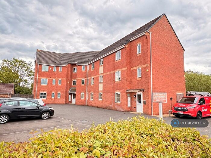 2 Bedroom Flat To Rent In Thorpe Astley, Leicester, LE3