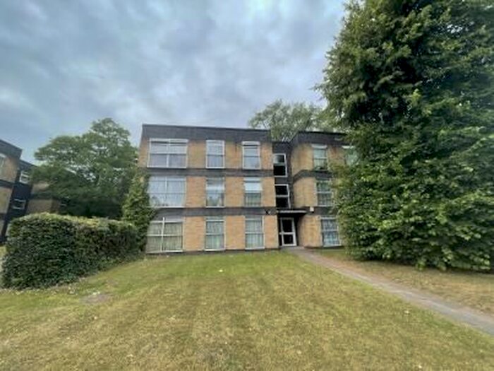 2 Bedroom Flat To Rent In Handsworth, Birmingham, B20