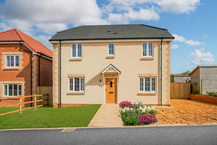 3 Bedroom Detached House For Sale In Buckland Newton, Dorchester, DT2