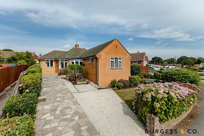3 Bedroom Detached Bungalow For Sale In Windmill Drive, Bexhill-On-Sea, TN39