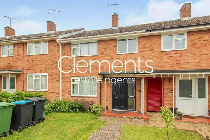 3 Bedroom Property To Rent In Timplings Row, Hemel Hempstead, HP1