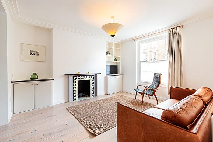 2 Bedroom Flat To Rent In Queensbridge Road, London, E2