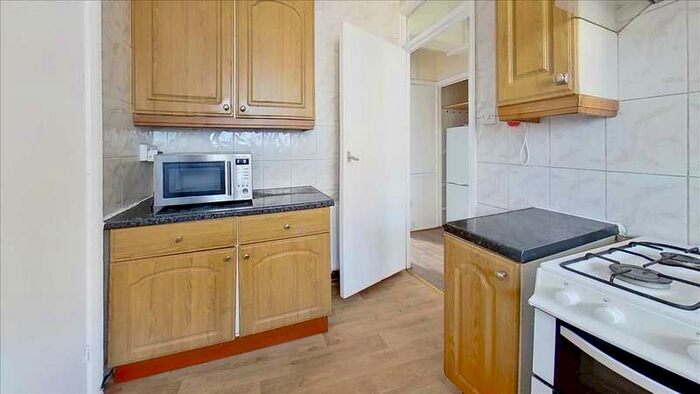 2 Bedroom Apartment To Rent In Coningsby Court, Mitcham, CR4