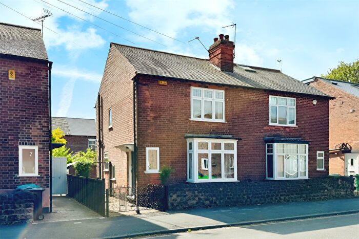 2 Bedroom Semi-Detached House For Sale In Ednaston Road, Dunkirk, Nottingham, NG7