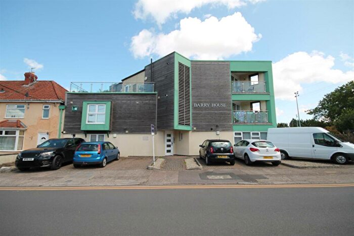 1 Bedroom Flat To Rent In Elmleigh Road, Mangotsfield, Bristol, BS16