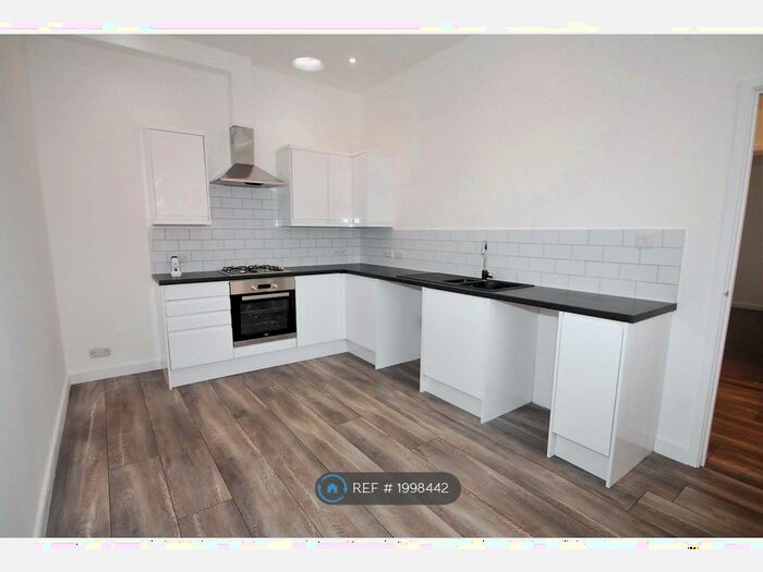 2 Bedroom Terraced House To Rent In Manifold Road, Eastbourne, BN22