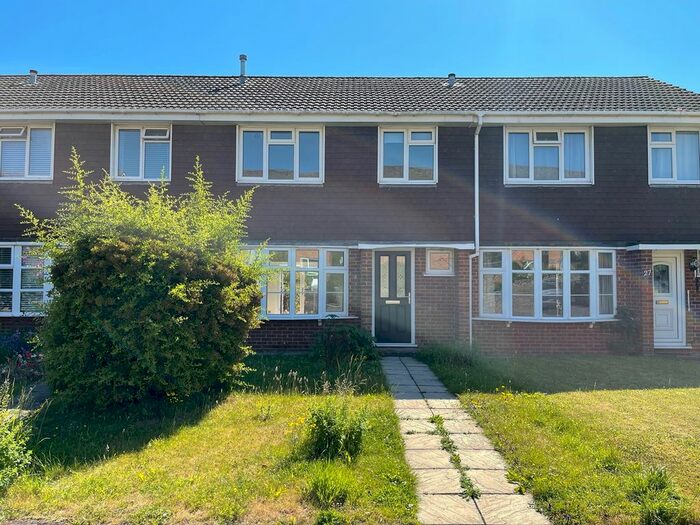 3 Bedroom Terraced House To Rent In Middleway, Taunton, TA1