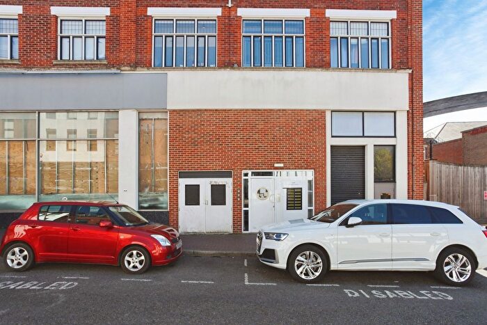 2 Bedroom Flat For Sale In St. Faiths Street, Maidstone, Kent, ME14