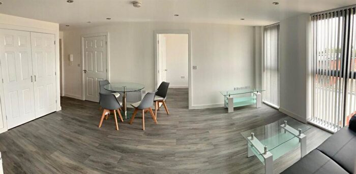 2 Bedroom Flat To Rent In Orange Grove House Sherwood Street, Manchester, M14