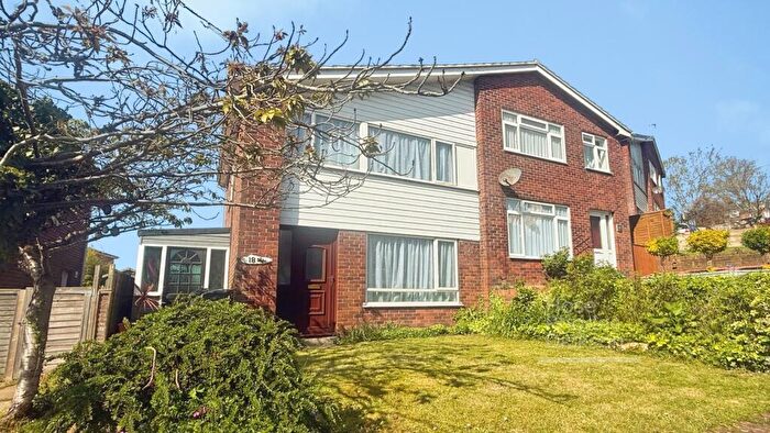 3 Bedroom Semi-Detached House For Sale In Hunnyhill, Newport, Isle Of Wight, PO30