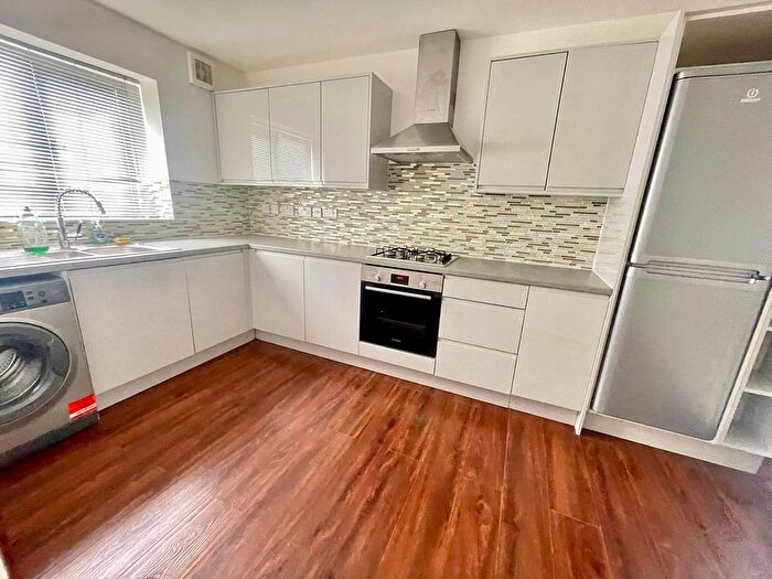 2 Bedroom Terraced House To Rent In Chadwell St Mary, Essex, Grays, RM16