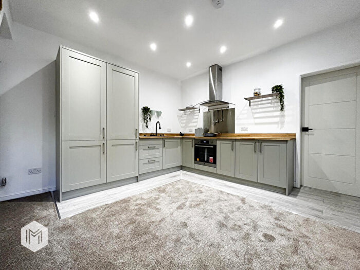 3 Bedroom End Of Terrace House For Sale In Sterratt Street, Bolton, Greater Manchester, BL1