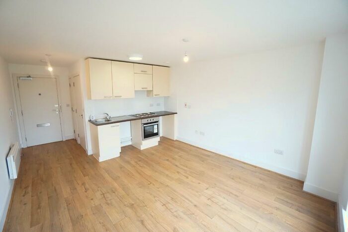 Studio To Rent In Alencon Link, Basingstoke, Hampshire, RG21